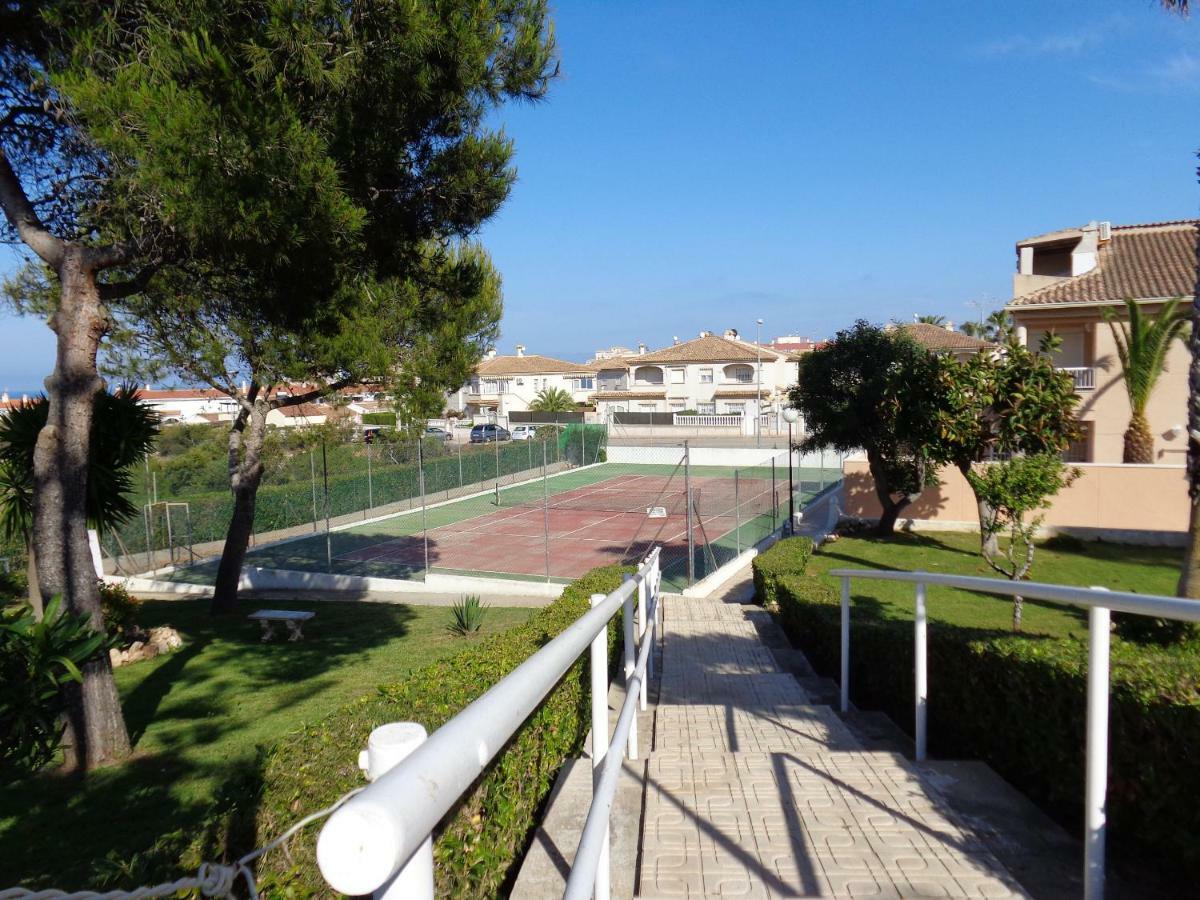 Residencial Torrealmar Con Vistas Apartment Torrevieja Exterior foto